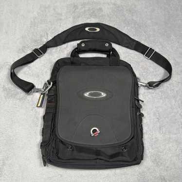 【希少】00s Oakley Technical Business bag Oakley SI Computer Bag, Pre-Owned, Movies and TV Collectible