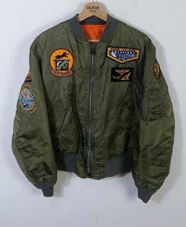 90s USA製 ALPHA MA-1 フライトジャケット カーキL size 80-90's USA製 ALPHA MA-1 フライトジャケット M セージグリーン