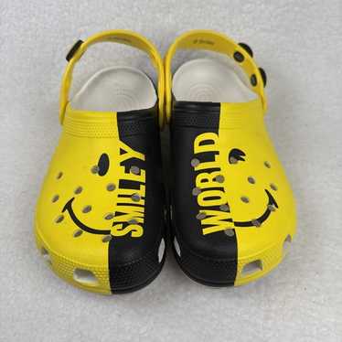 クロックスオリジナルsmiley world 25cm Crocs Classic Smiley World Clogs 'Black White' 207971-0C4