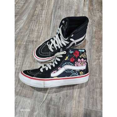 VANS SK8-HI PRO LIZZIE ARMANTO　(箱付き) VANS Sk8 Hi Pro Sneaker 7 Lizzie Armanto Floral High-Top
