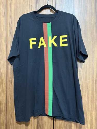Gucci Gucci Fake Logo T Shirt - Gem