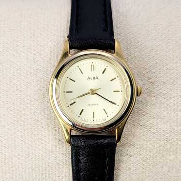 165 SEIKO 時計　ALBA オーバル　レディース　ゴールド　ヴィンテージ ALBA（SEIKO） SEIKO セイコー ALBA アルバ クォーツ レディース