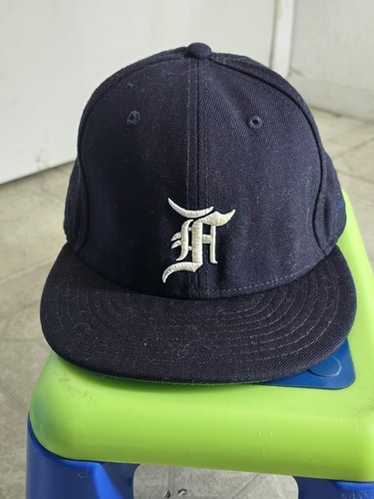 帽子 fear of god ESSENTIALS new era 7 5/8 MLB New Era Fear of God Essentials 59FIFTY Fitted MLB Hat Size 7