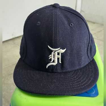 Fear of god fitted - Gem