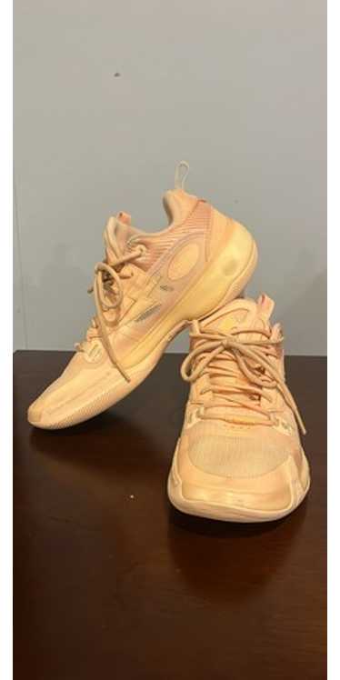 Li ning size 12 - Gem