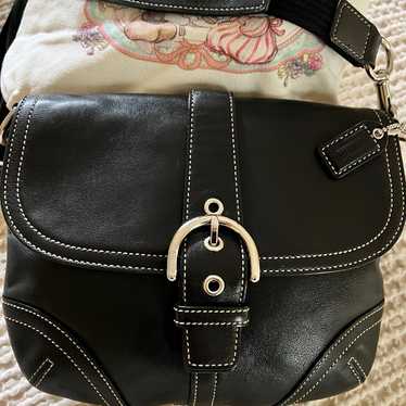 ビンテージ　COACH SOHO マイクロシグネチャー ハンドバッグ ビンテージ COACH SOHO マイクロシグネチャー ハンドバッグ