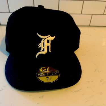帽子 NEW ERA 59FIFTY FEAR OF GOD ESSENTIALS $_12.JPG?set_id=880000500F