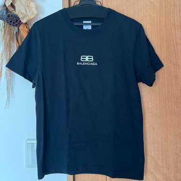 BALENCIAGA｜SHORT-SLEEVED ROUND NECK T-SHIRTS (712398 TN Balenciaga Reverse Logo Short-sleeved T-shirt in Blue | Lyst