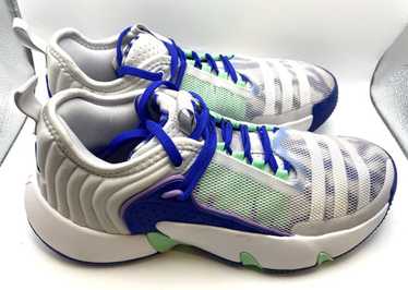TRAE UNLIMITED 25.0㎝ adidas Unisex Trae Unlimited Basketball Shoes | SportChek