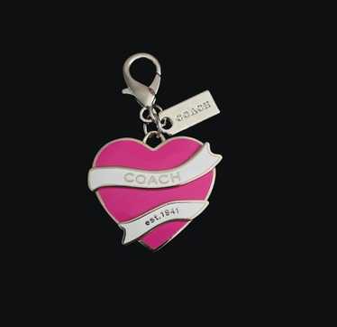 アクセサリー COACH Pink double heart keychain charm Rare COACH Heart Hearts Keychain Pink Blue Hearts Purse