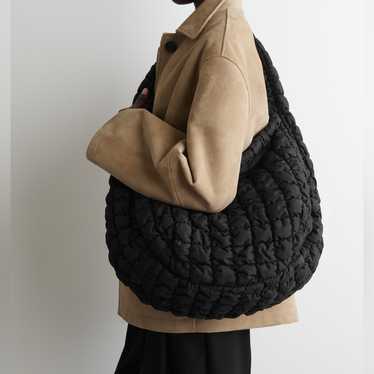 今人気中! ★ COS ★ Quilted Oversized Shoulder Bag Brown Similar to COS Quilted Oversized Shoulder Bag Brown (brand