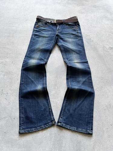 Tornado mart 00s flare - Gem