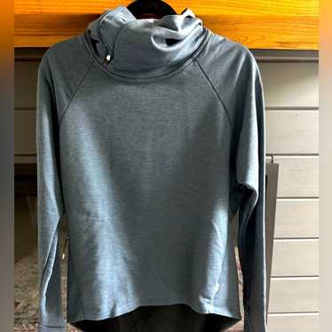 On cloud running hoodie - Gem