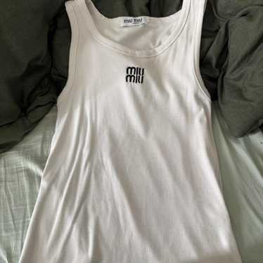 miu miu メッシュタンクトップ ホワイト miu miu メッシュタンクトップ ホワイト