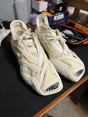 靴 balenciaga tyrex FASHION, ENTER-THE-FUTURE-WITH-THE-REVOLUTIONARY-TYREX-FROM