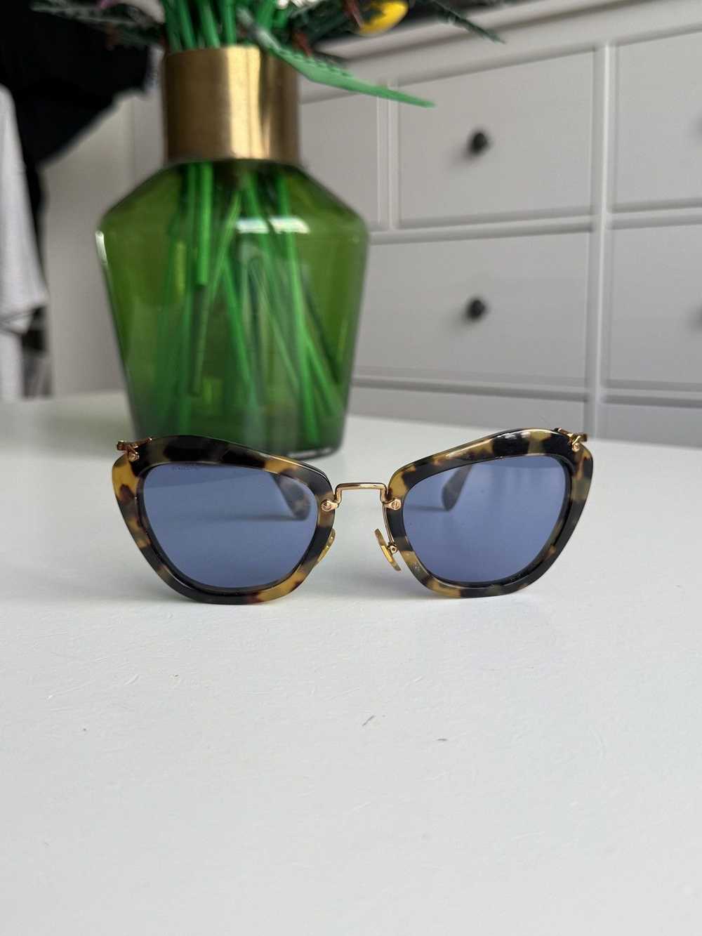 Miu Miu Miu Miu leopard oversized sunglasses desi… - image 2