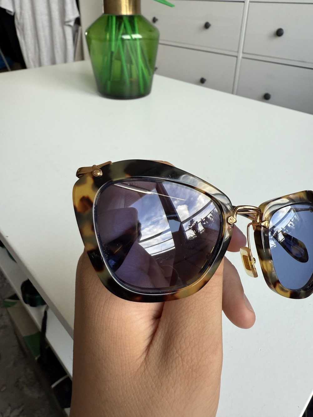 Miu Miu Miu Miu leopard oversized sunglasses desi… - image 9