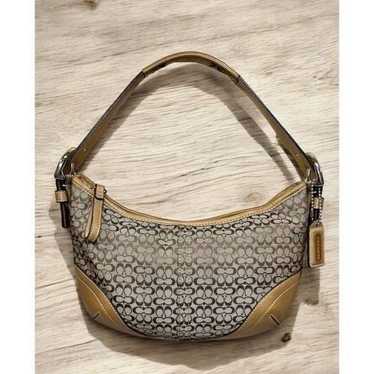 バッグ COACH Mini Signature Small Hobo Coach Beige Off White Signature Mini Shoulder Bag Hobo K05K