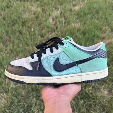 Vintage 2009 nike dunk - Gem