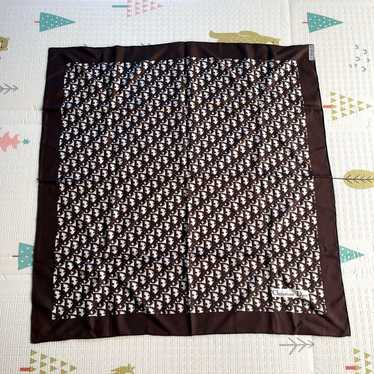 Christian Dior  スカーフ　トロッター　シルク100%  ブラウン Christian Dior Trotter Silk Scarf Brown Monogram Print Large