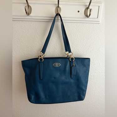 COACH CHICAGO ELLIS TOTE トートバッグ Coach Chicago Ellis Mini Tote Chalk Leather Zipper Handbag