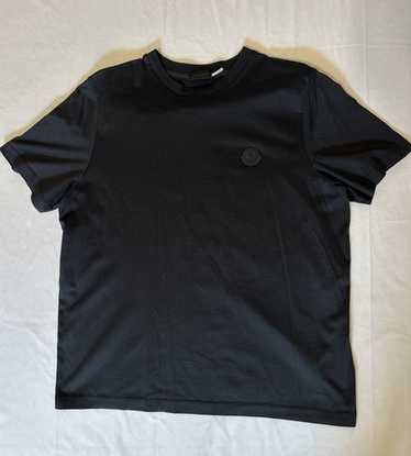 【美品】MONCLER　MAGLIA SCOLLO A V T-shirt【М】 MONCLER MAGLIA SCOLLO T-shirt slim fit V-neck sizeL logo