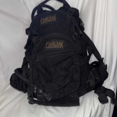 CAMEL BAK MAXIMUM GEAR 放出品　美品 Camelbak Maximum Gear BFM Airborne Jump Pack Coyote Brown 72