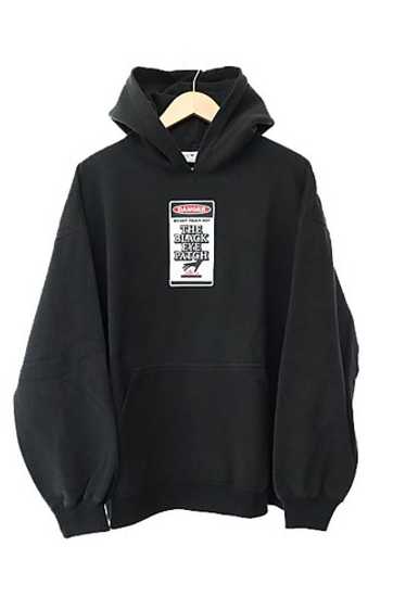 トップス BlackEyePatch EMBROIDERED CROPPED HOODIE Space Daddy Embroidered Crop Top Hoodie