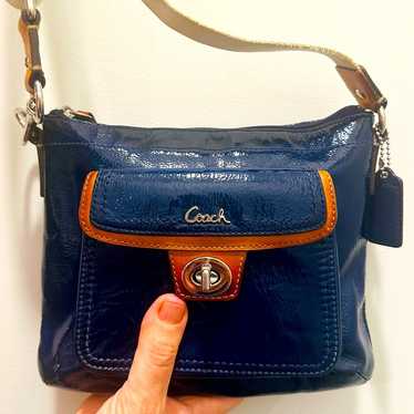 バッグ Vintage Coach Nubuck Turn Lock Bag Blue s-l400.jpg
