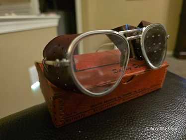 Vintage willson safety goggles - Gem