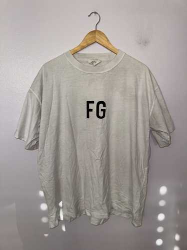 関税・送料込 Fear of god 7th FG ロゴ Tシャツ Fear of God Seventh Collection FG Tee Vintage Paris Sky