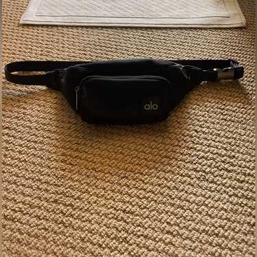Alo explorer fanny pack - Gem