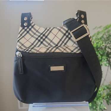 Burberry black label crossbody - Gem