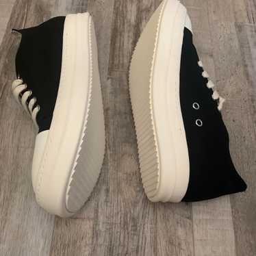 RICK OWENS DRKSHDW ルシュトティテルミティテニムスカト DRKSHDW | OVERDYED DENIM JUMBO LACES HEXA SNEAKES スニーカー