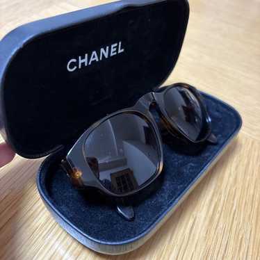 【美品】CHANEL sunglasses vintage case coco CHANEL Chanel sunglasses Glasses eyeglasses Coco logo purple