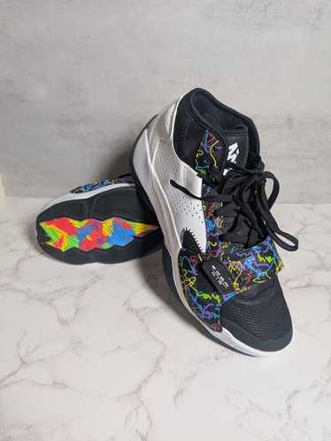 Jordan Zion 2 Black Metallic Gold - Gem