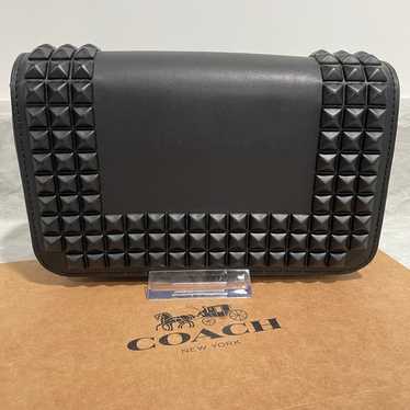 バッグ archive coach black leather studs bags COACH STUDDED BLACK EXPANDABLE FLAP LEATHER SATCHEL BAG | eBay