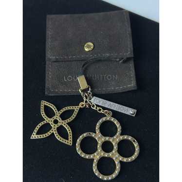Louis vuitton flower keychain - Gem