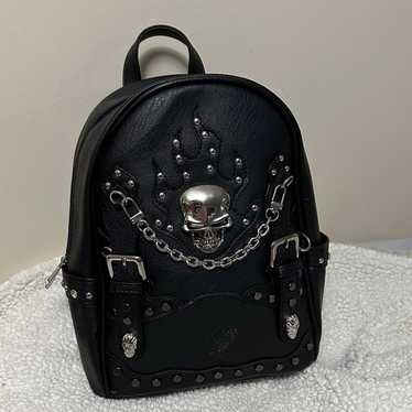 Skull studded backpack - Gem