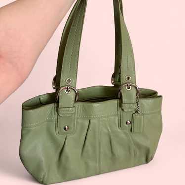 バッグ Vintage Coach shoulder bag leather green Old Coach Ergo Flap Shopper Shoulder bag Leather Leaf Green