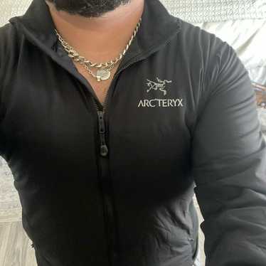 ARC'TERYX ATOM LT S ブラック Atom Hoody Men's | Arc'teryx United States