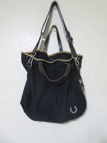 バッグ Fred Perry PVC Leather Logo Tote Bag Fred Perry PVC Leather Logo Tote Bag