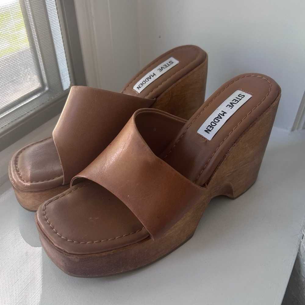 Vintage Y2K tan Steve Madden Leather and Wood mul… - image 1