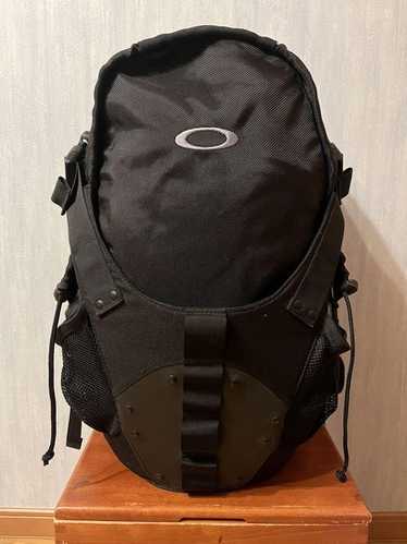 バッグ OAKLEY essential boston bagpack y2k tech Rare Oakley Vintage Y2K Backpack Spikes 00s Red Bag | eBay