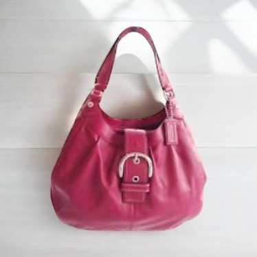 バッグ COACH Pink signature Soft Clip Hobo Bag Coach Originals Hamptons Leather Hobo Bag
