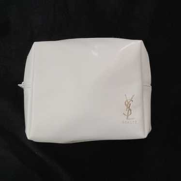 YSL ホワイト　ポシェット Yves Saint Laurent | Bags | Ysl White Shoulder Bag With Gold