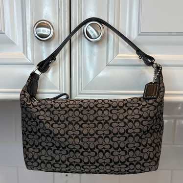【超美品】Coach Mini Signature Small Hobo Coach | Convertible Small Hobo Bag – YOLO Luxury Consignment