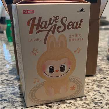 POP MART ラブブ　ダダ　LABUBU Have a seat DADA POP NOW:THE MONSTERS - Have a Seat Vinyl Plush Blind Box