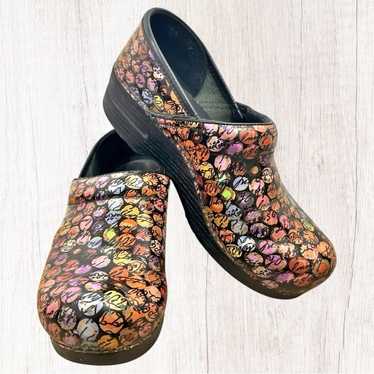 Dansko- Multi Color Dot W/ Script Printed Stapled… - image 1