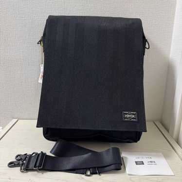 スポポビッチ PORTER TANGO BLACK 限定モデル ダッフルバ 楽天市場】ポーター タンゴブラック ボストンバッグ(S) 638